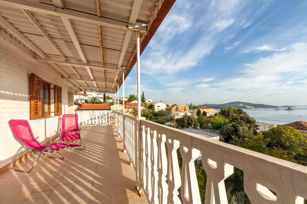 Apartment Zdenka 1 Trogir Exterior photo