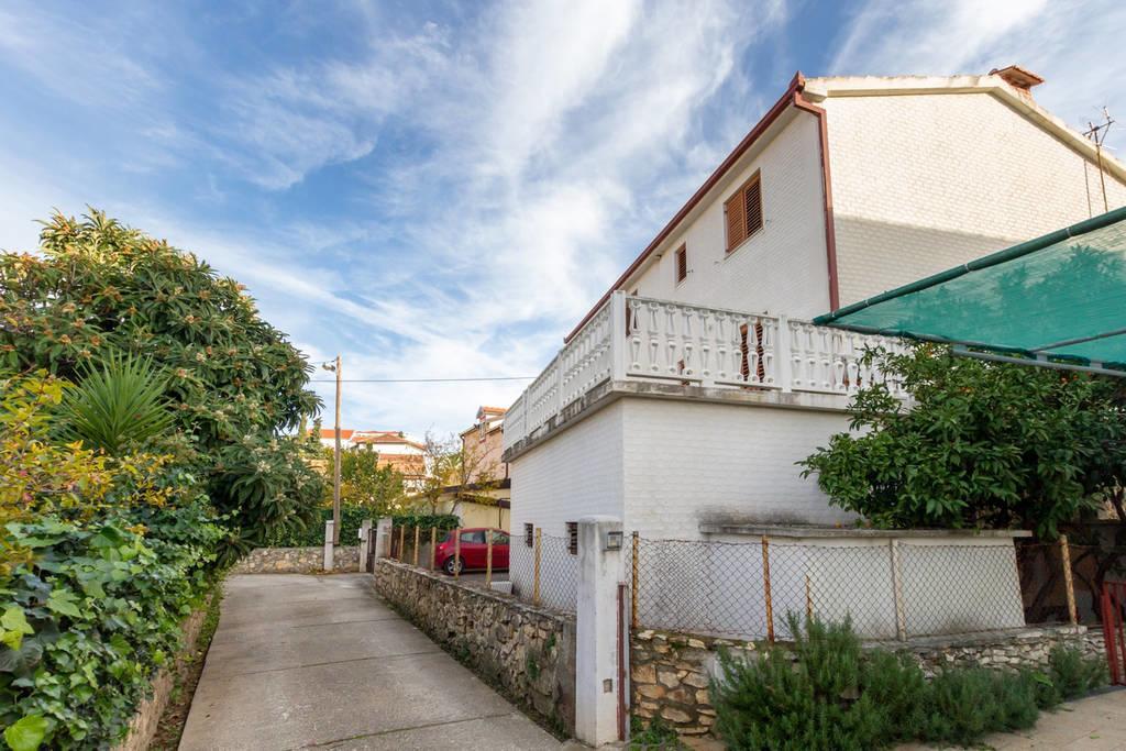 Apartment Zdenka 1 Trogir Exterior photo